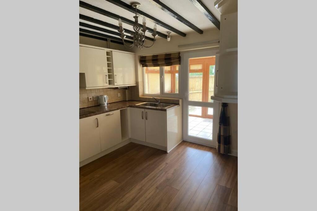 Cosy Cottage Great Bentley Near Station And Shops Ngoại thất bức ảnh